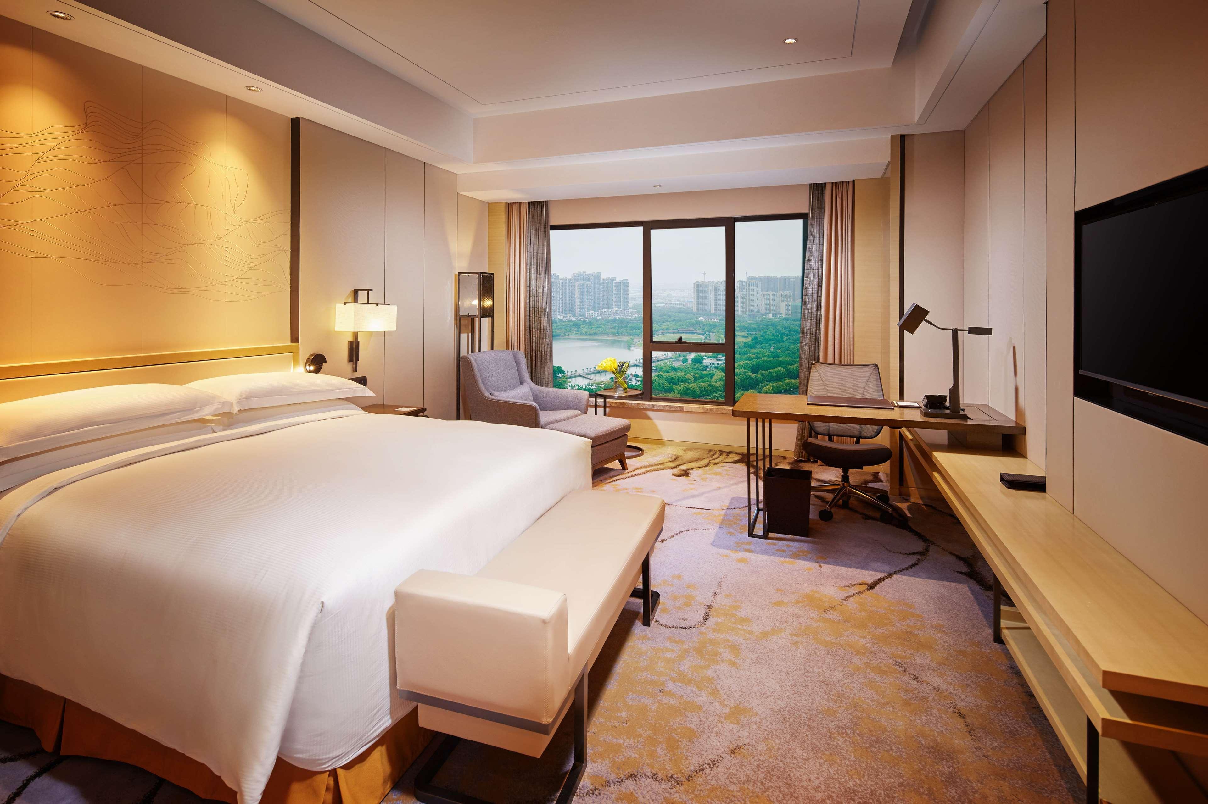 Hilton Suzhou Hotel Suzhou  Exterior photo
